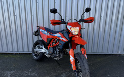 KTM 690 SMC R 2024 - 696kms