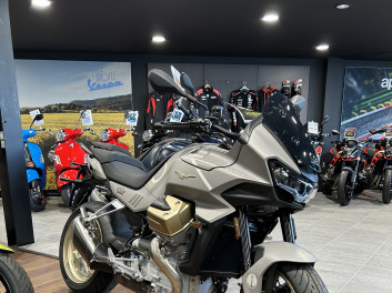 MOTO GUZZI V100 Mandello Aviazione Navale