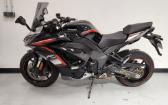 KAWASAKI NINJA 1000 SX