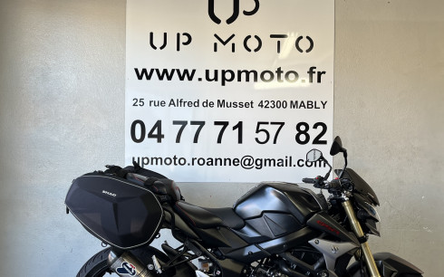 SUZUKI GSR 750 AVEC REVISION DES 24000 KM FAITE