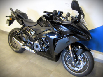 SUZUKI GSX-S 1000 GT ABS 