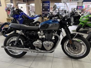 TRIUMPH BONNEVILLE T120 1200