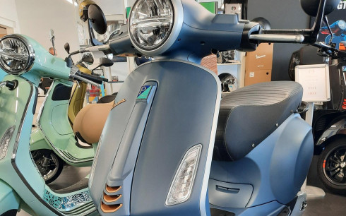 PIAGGIO VESPA PRIMAVERA 125 OFFICINA 8