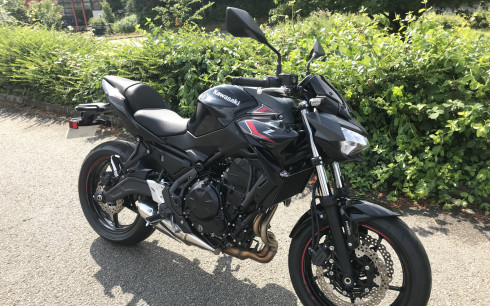 KAWASAKI Z650