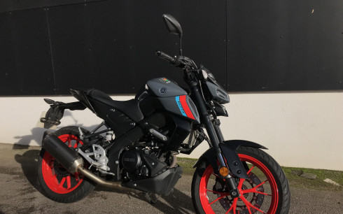YAMAHA MT-125