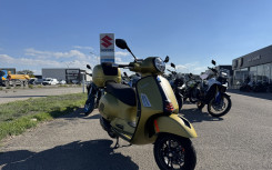 VESPA GTS 300 SUPER  SPORT 