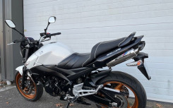 SUZUKI GSR 600