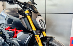 DUCATI DIAVEL 1260S MAGNIFIQUE / 1260 S