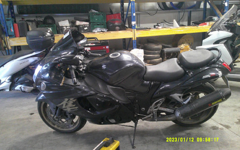 SUZUKI GSX-R 1300 HAYABUSA Accidentée RSV N°21525