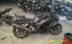 SUZUKI GSX-R 1300 HAYABUSA Accidentée RSV N°21525