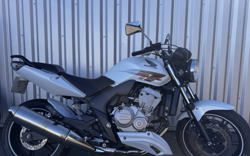 HONDA CBF 600 N 2010 - 18 304kms
