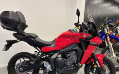 YAMAHA TRACER 900